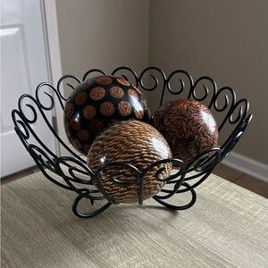 NWOT … Decorative Spheres In Metal Basket Centerpiece